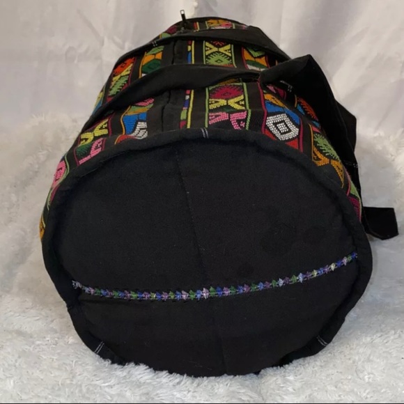 Limited Edition Hiptipico Colorful Duffle Bag - Picture 7 of 9